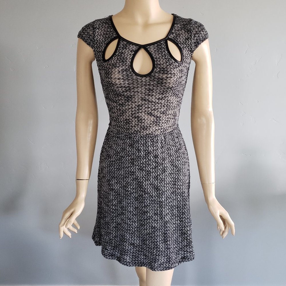 Charlotte Russe Black & White Tweed Fit & Flare Keyhole Mini Dress XS NWT